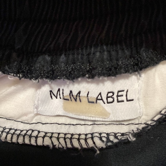 MLM Off Shoulder Black & White Wide Striped Cropped Puffy Long Sleeve Top  XS - Picture 4 of 13